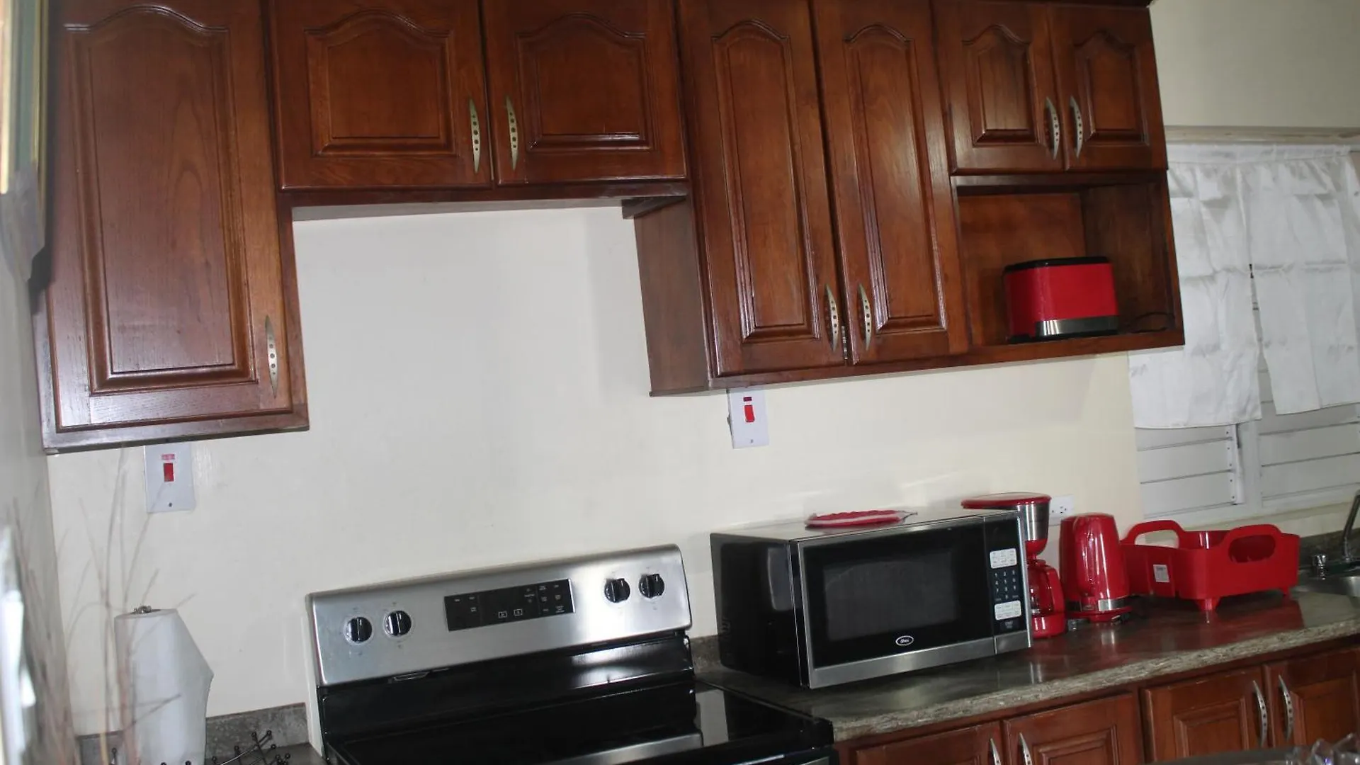 Cozy Deluxe 2Br Kensington New Kingston Apartment Jamaica